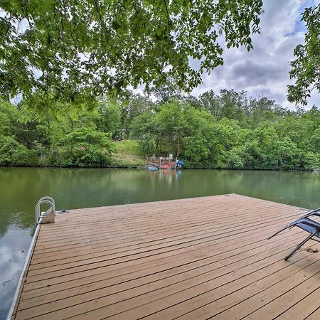 The Bella Vista Lakeside Treehouse Dock And Kayaks! Exterior foto
